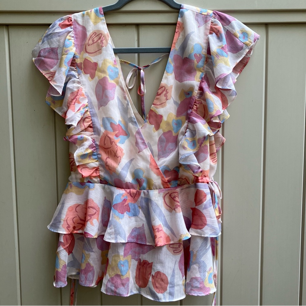 Ted Baker London ruffle floral Rowyn top sz 0 Eurosummer coquette flirty